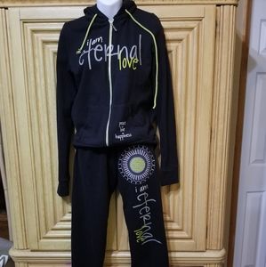 PEACE LOVE WORLD 2 piece sweatsuit